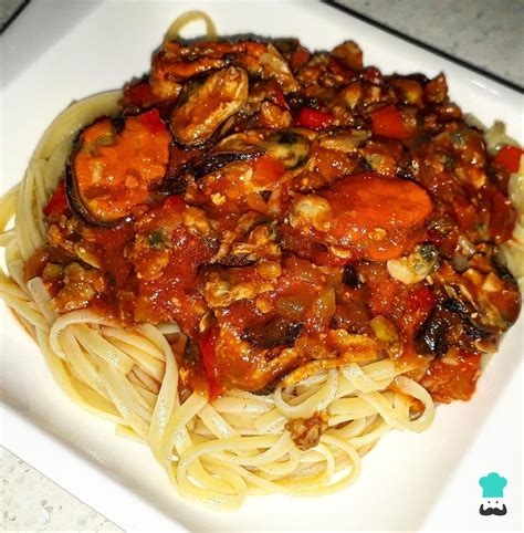 Pasta Con Mariscos Roja